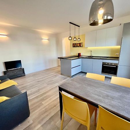 Condominio Martini Grado Bagian luar foto