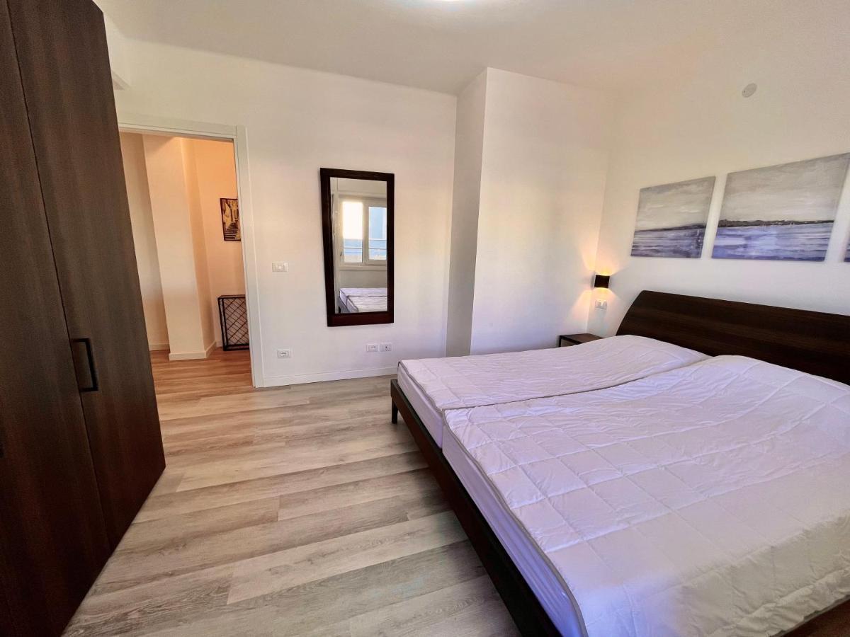 Condominio Martini Grado Bagian luar foto