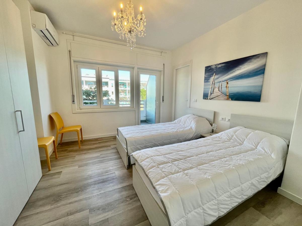 Condominio Martini Grado Bagian luar foto